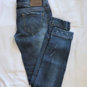 Bershka Ripped Denim Jeans US 6